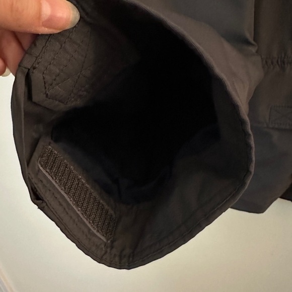 Lands End Men's Dark Grey
Windbreaker Spring Rain Jacket Mesh Lined
Hood 50-52 - Picture 3 of 10